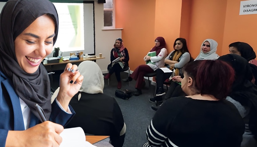 The Financial Challenges and Savings Practices of Muslim Women in the UK